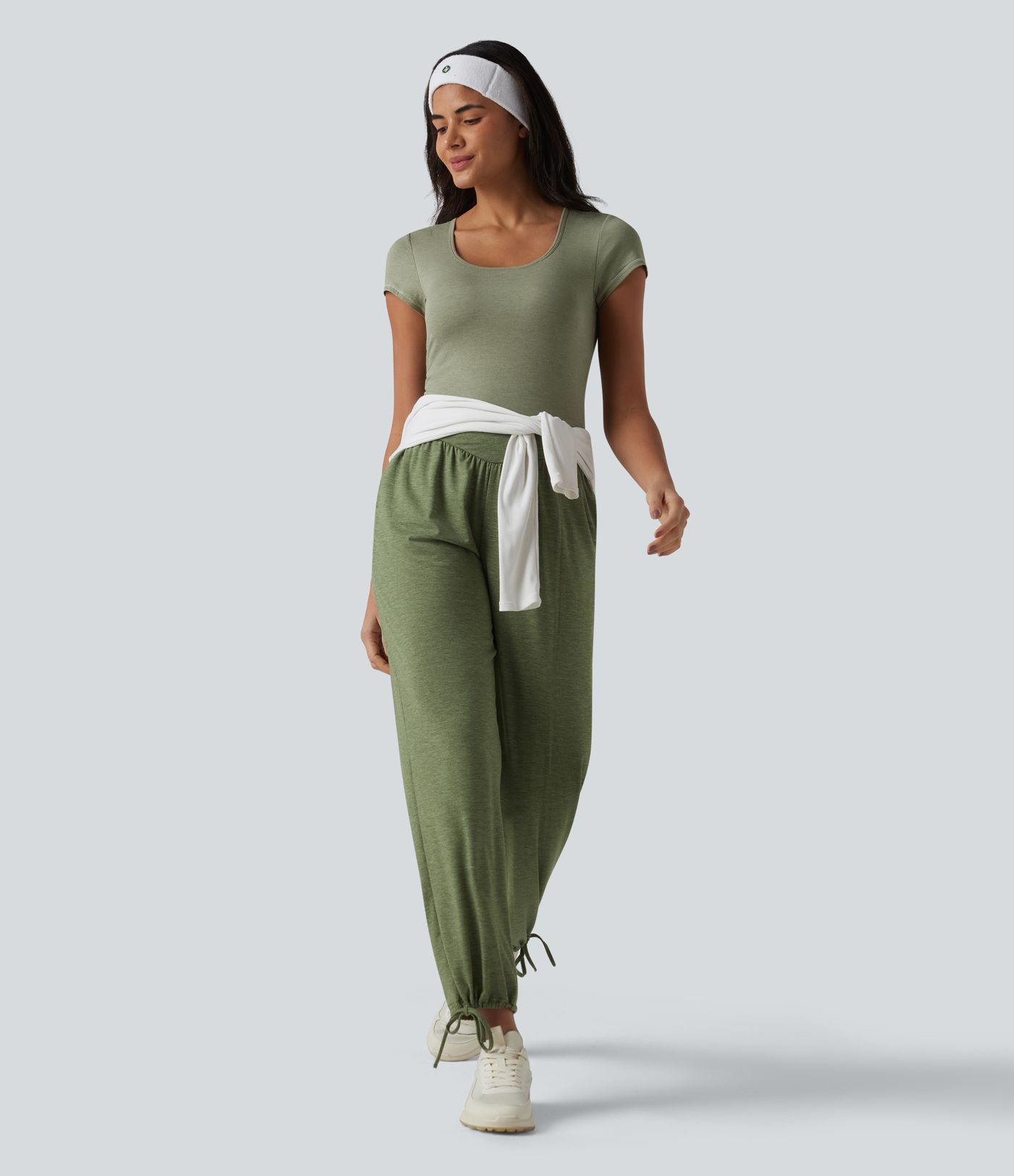 Square Neck Short Sleeve Built-in Bra Cropped Workout Sports Top