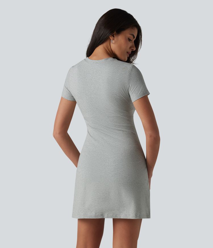 Halara Cotton Jersey - Lässiges Minikleid aus Baumwolle mit Rundhalsausschnitt, kurzen Ärmeln und integriertem BH