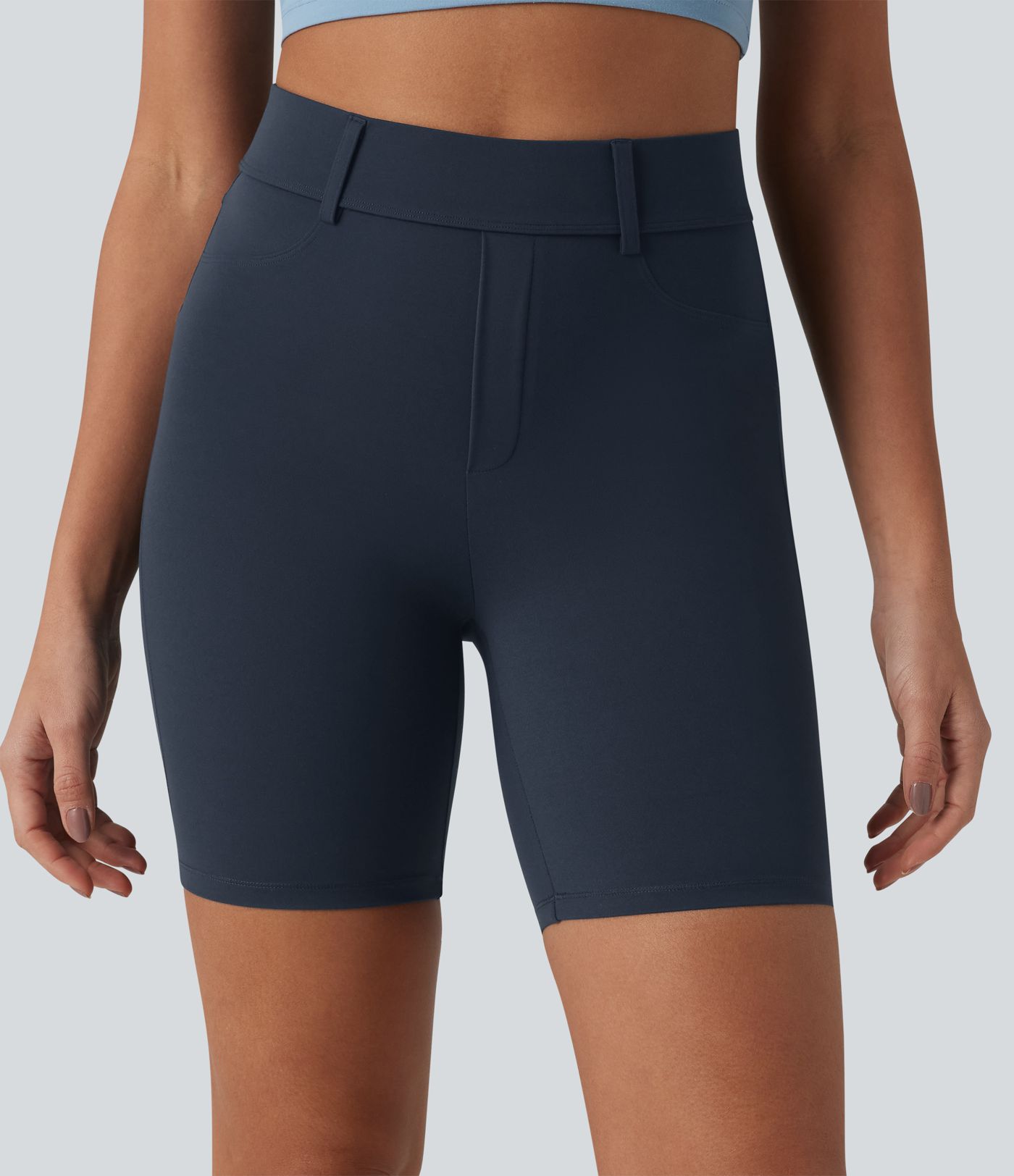 Halara UltraSculpt™ - Casual biker shorts with a high waist and side pockets - 17.8 cm