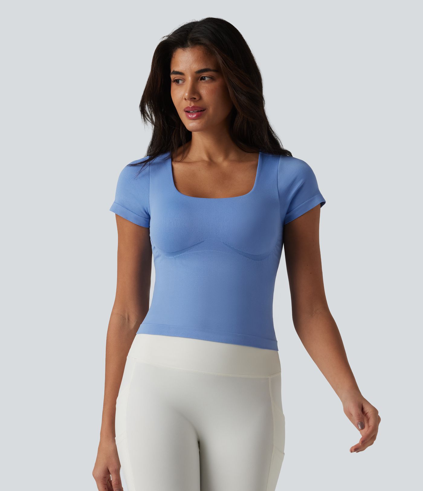Haut de yoga et de sport OneForm Seamless Flow à col carré, manches courtes et soutien-gorge intégré