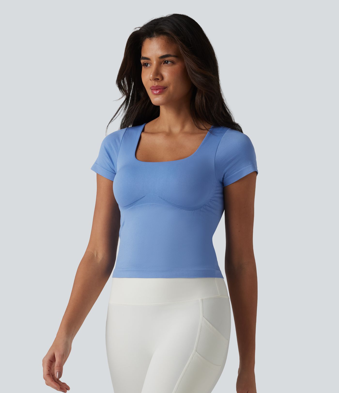 Haut de yoga et de sport OneForm Seamless Flow à col carré, manches courtes et soutien-gorge intégré
