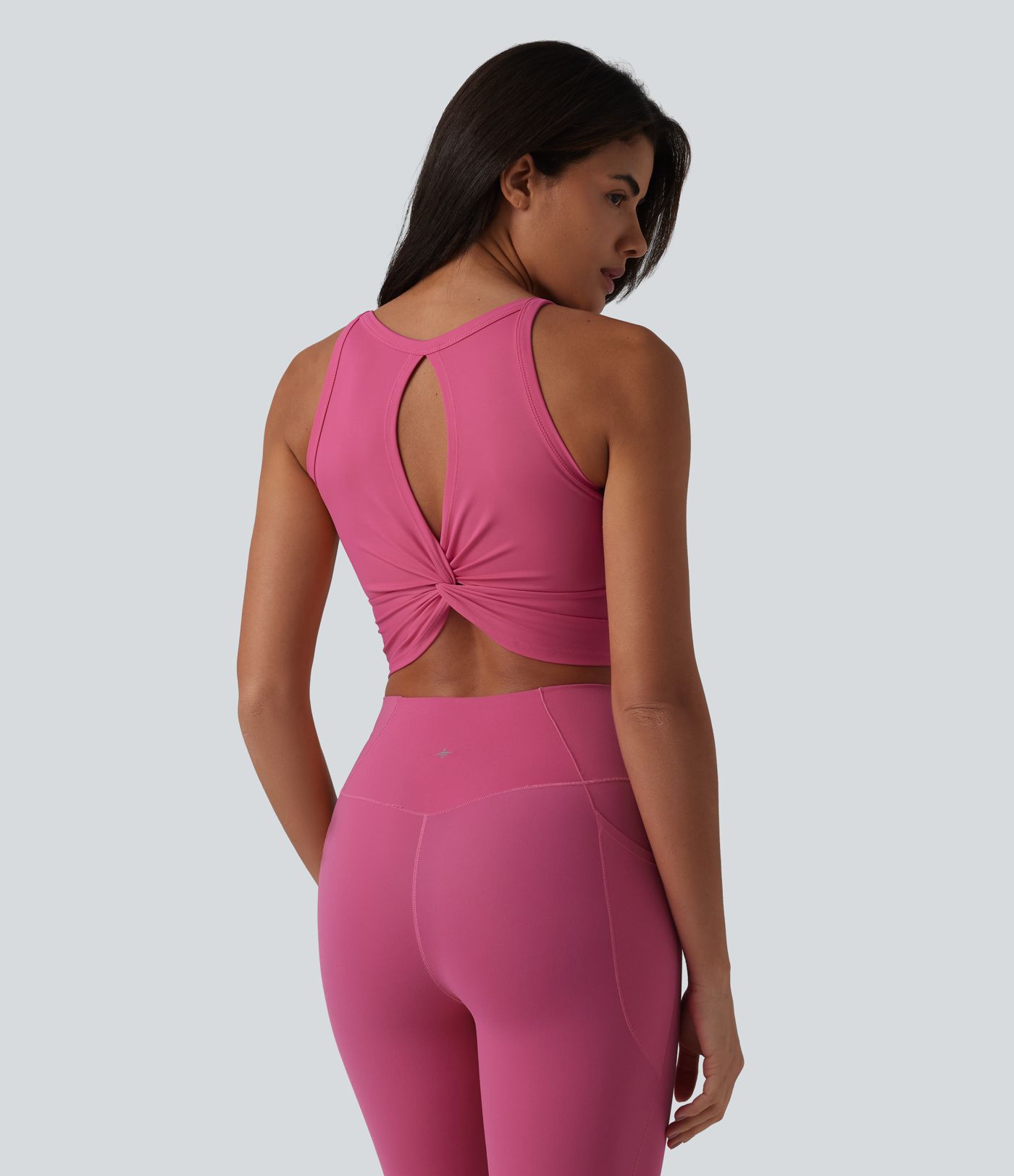 U Neck Built-in Bra Cut Out Cropped Yoga Tank Top