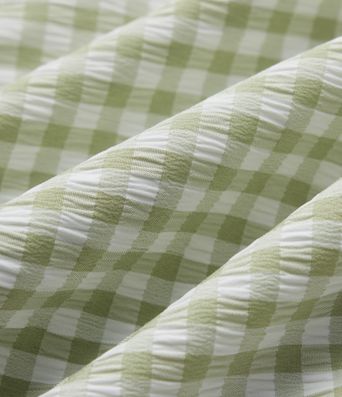 Baggy shorts with a high waist, side pockets, drawstring and check pattern