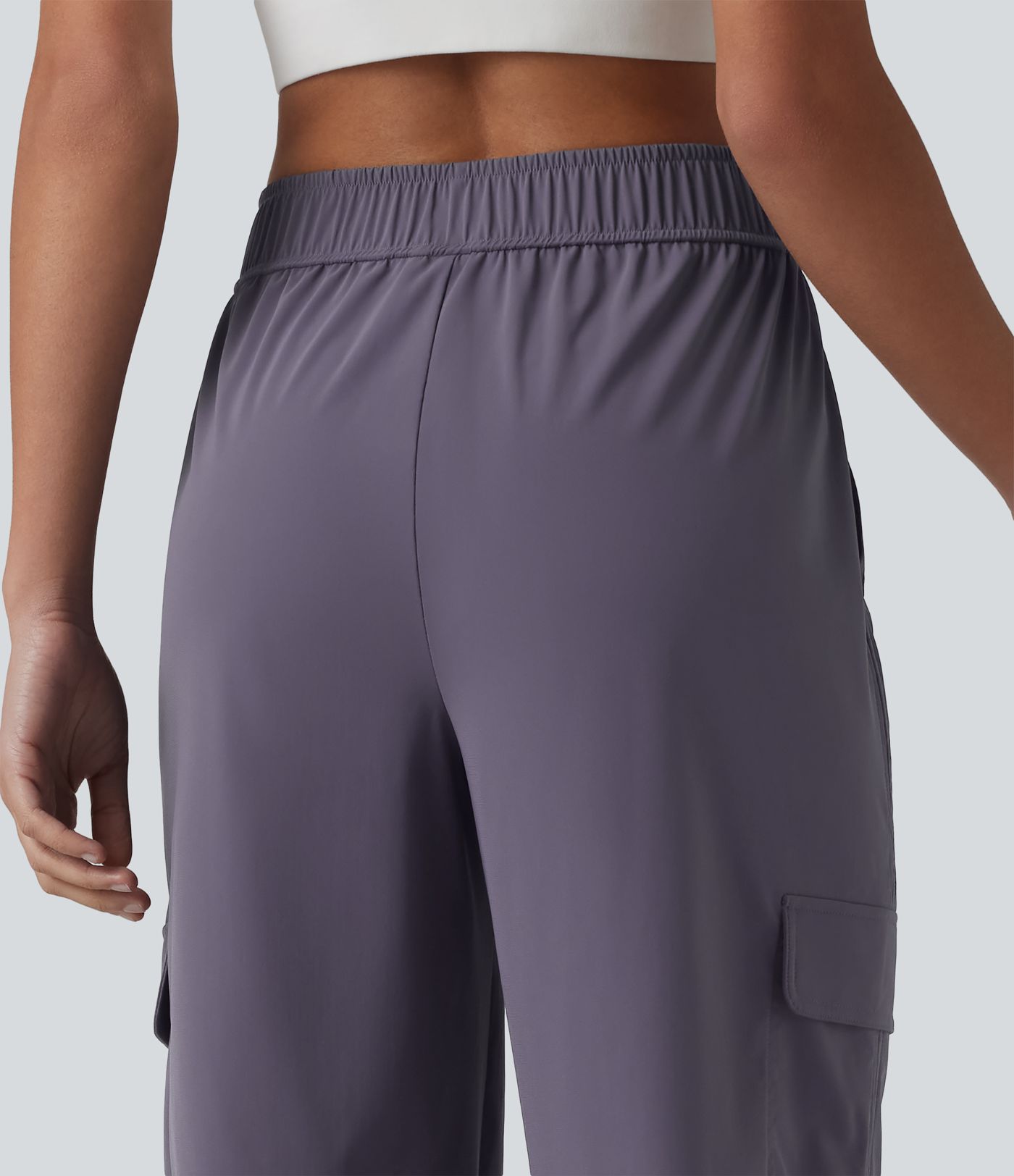 Mid Rise Adjustable Drawcord Ruched Quick Dry Running Cargo Joggers with Pockets