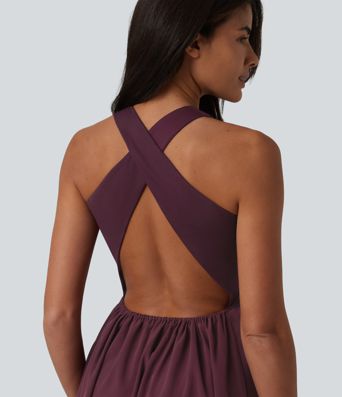 Casual midi dress with a U-neck and side pockets