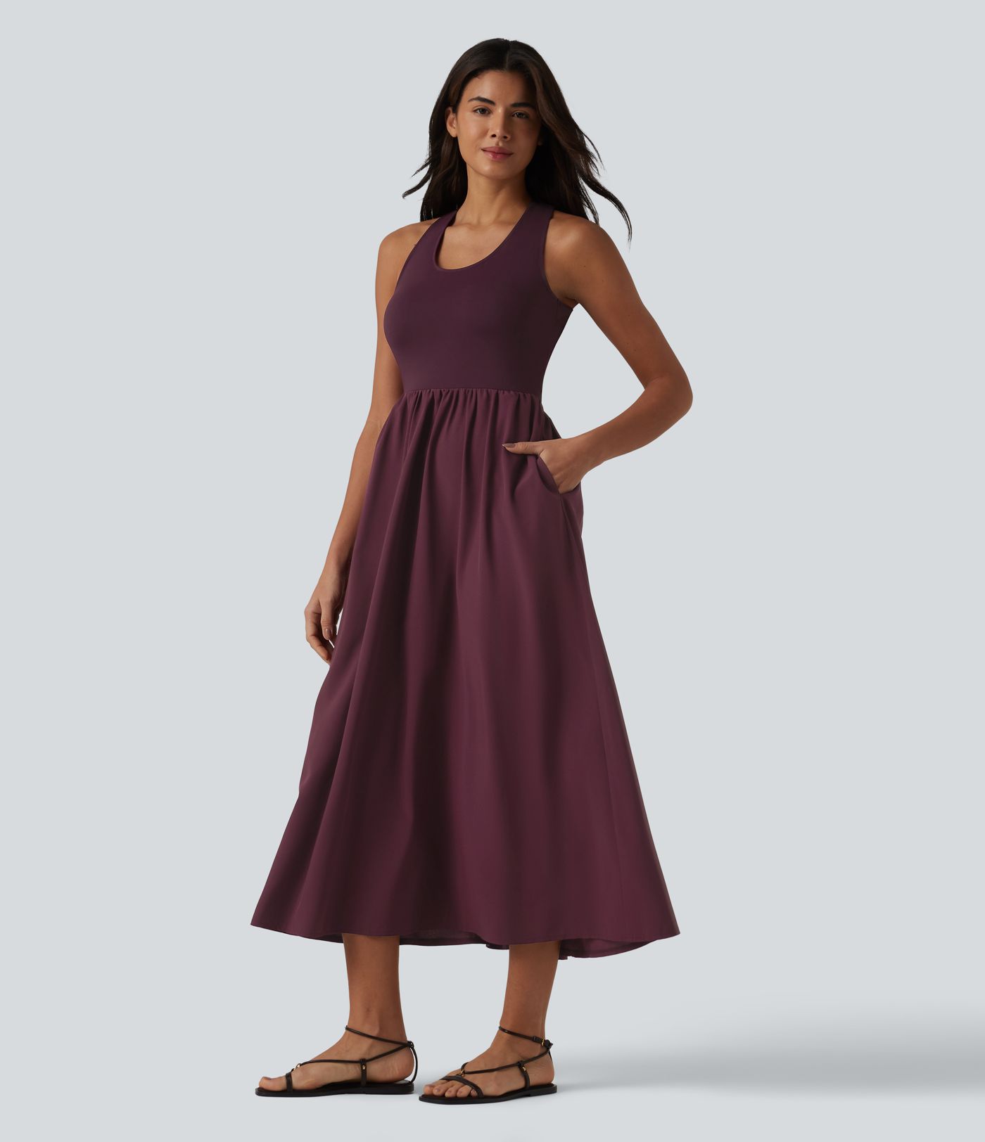 Casual midi dress with a U-neck and side pockets