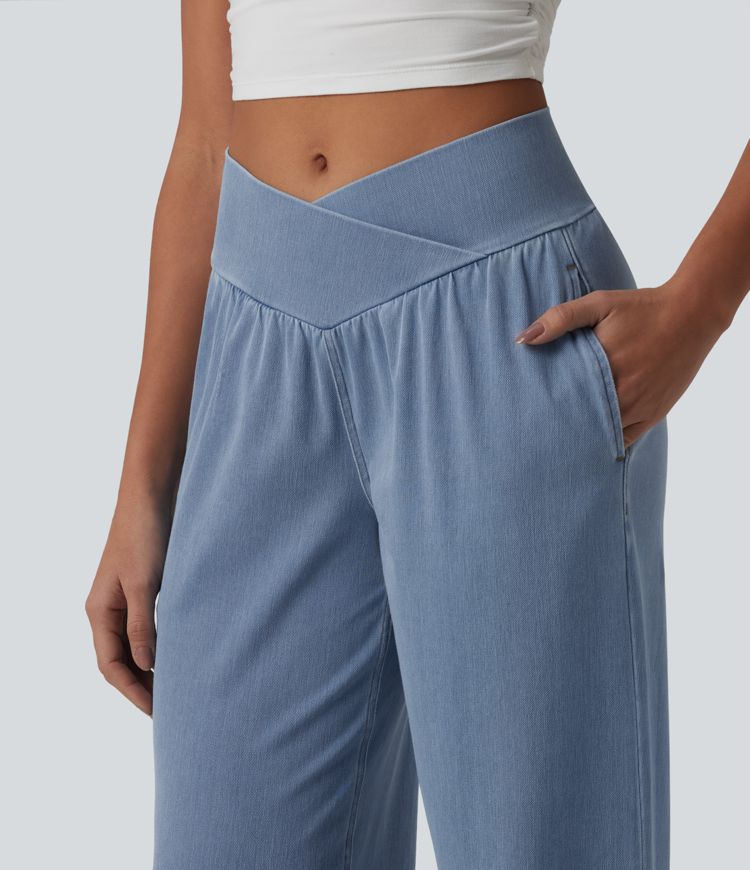 Halara Flex™ - Lässige Denim-Joggers mit mittelhohem Crossover-Bund, Seitentaschen und Kordelzug