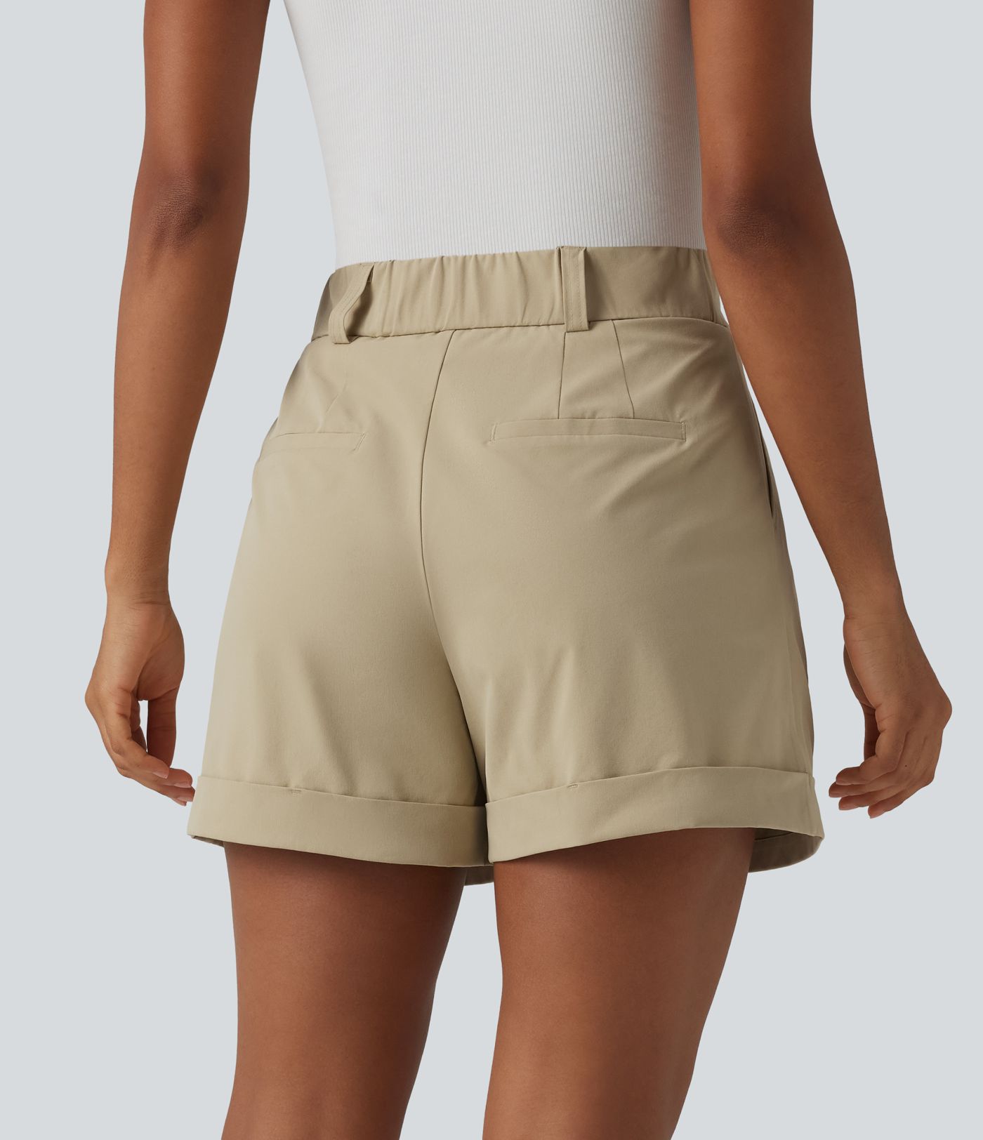 Short tailleur large en popeline stretch plissé taille haute avec ourlet roulotté et poches