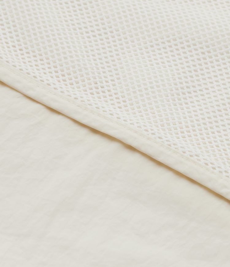 Water Repellent Long Sleeve Workout Jacket with Pockets-UPF40+