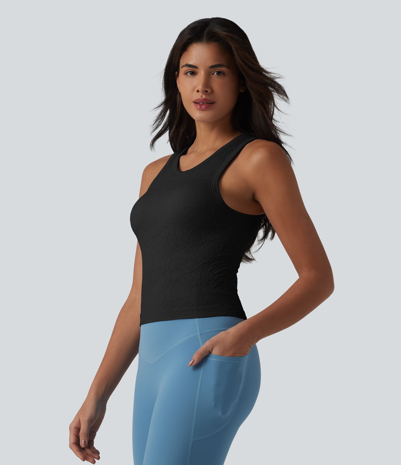 OneForm Seamless Flow Round Neck Built-in Bra Yoga Tank Top
