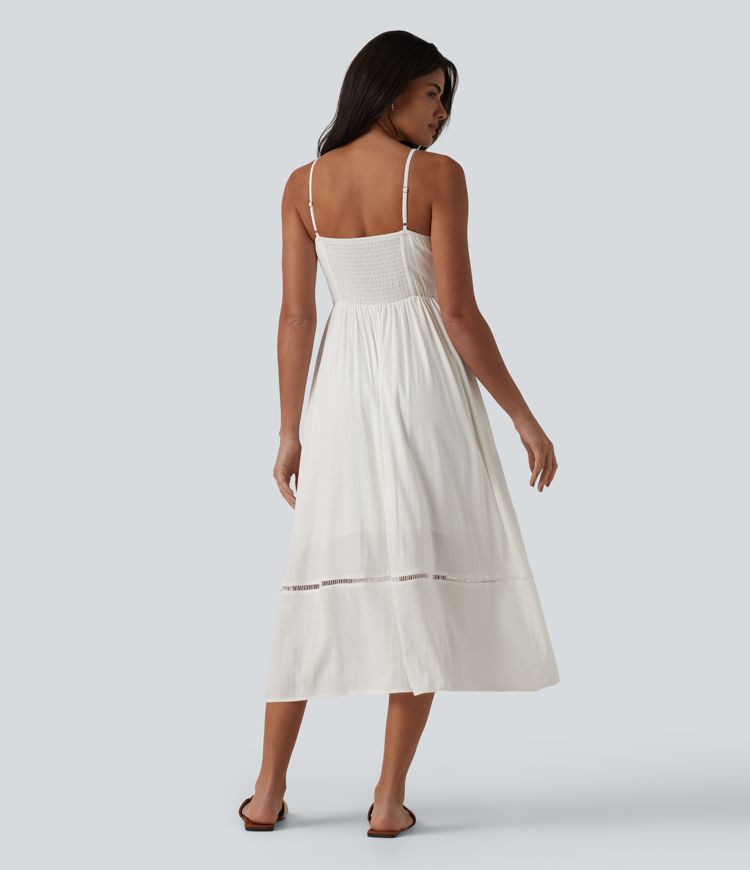 Önü bağlamalı, dekolteli, cepli, keten görünümlü midi askılı elbise.