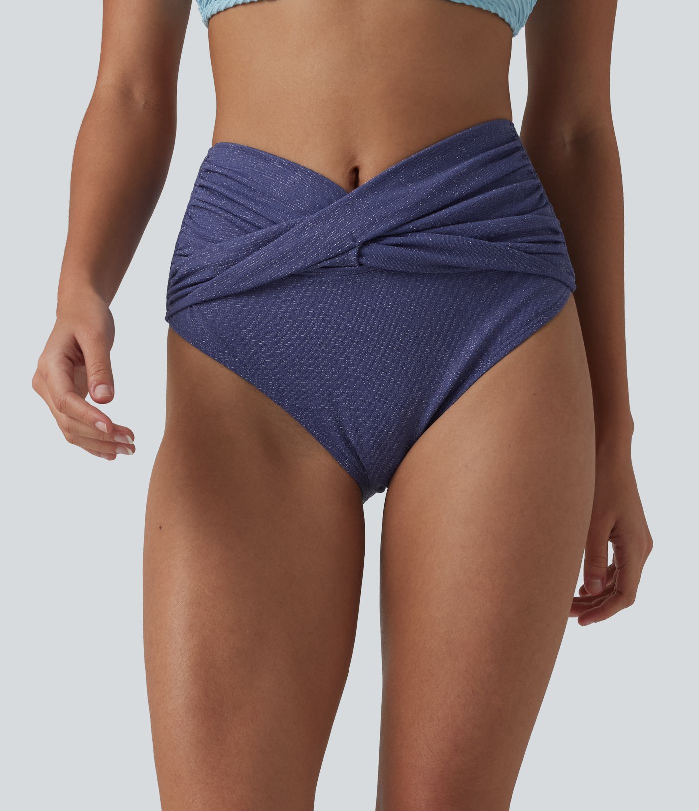 Bikini-Unterteil in Metallic mit hohem Bund und Bauchkontrolle