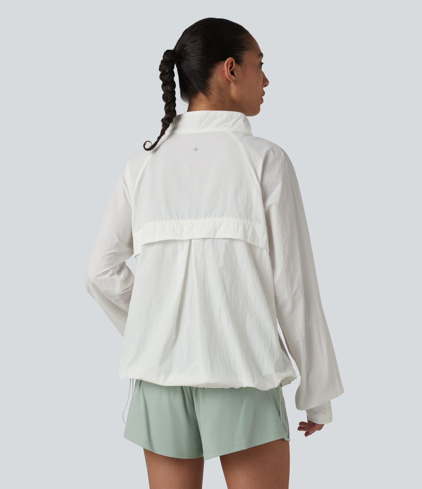 Stand Collar Thumb Holes Drawstring Hem Casual Windbreaker Jacket with Pockets