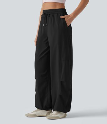 Lässige Fallschirmhose mit hohem Bund, mehreren Taschen und Kordelzug