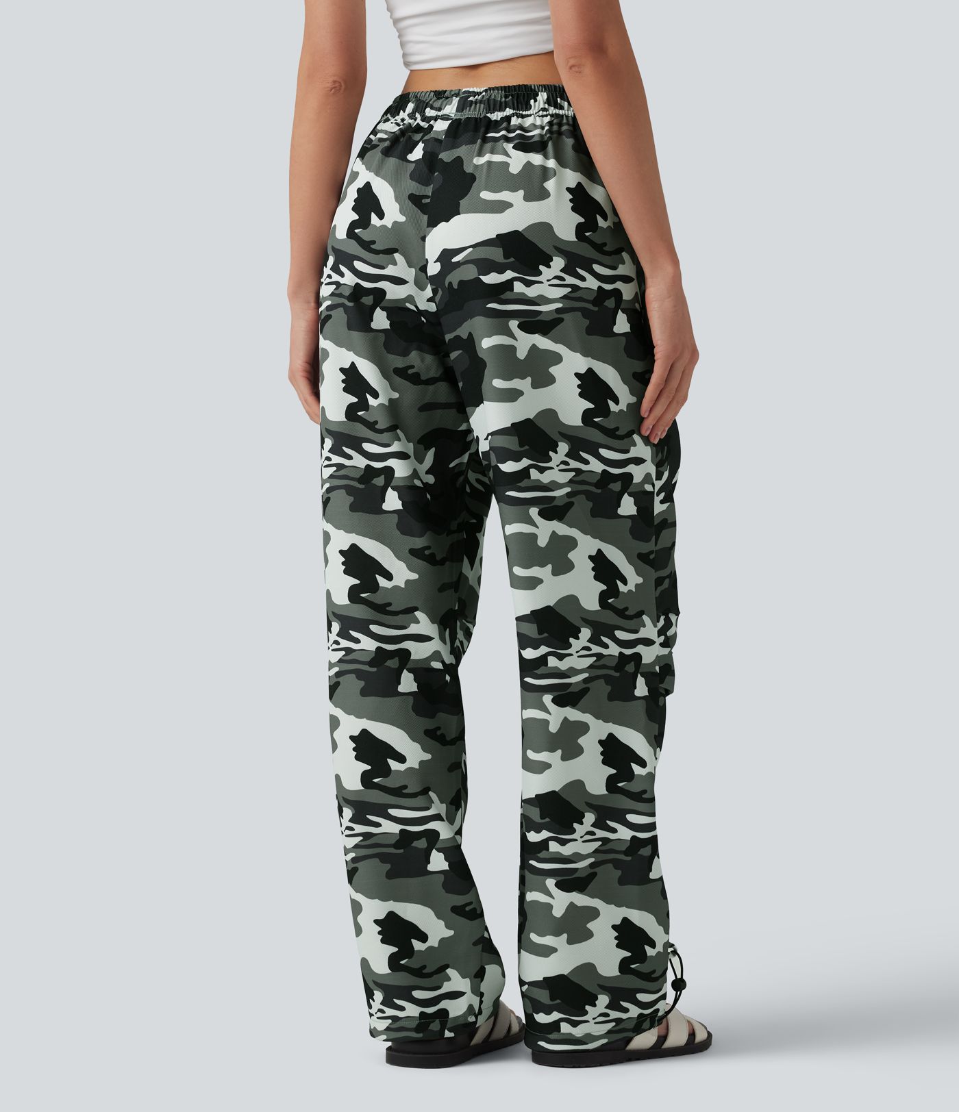 Mid Rise Drawstring Camo Casual Cargo Baggy Pants with Pockets Mid Rise Drawstring Camo Casual Cargo Baggy Pants with Pockets