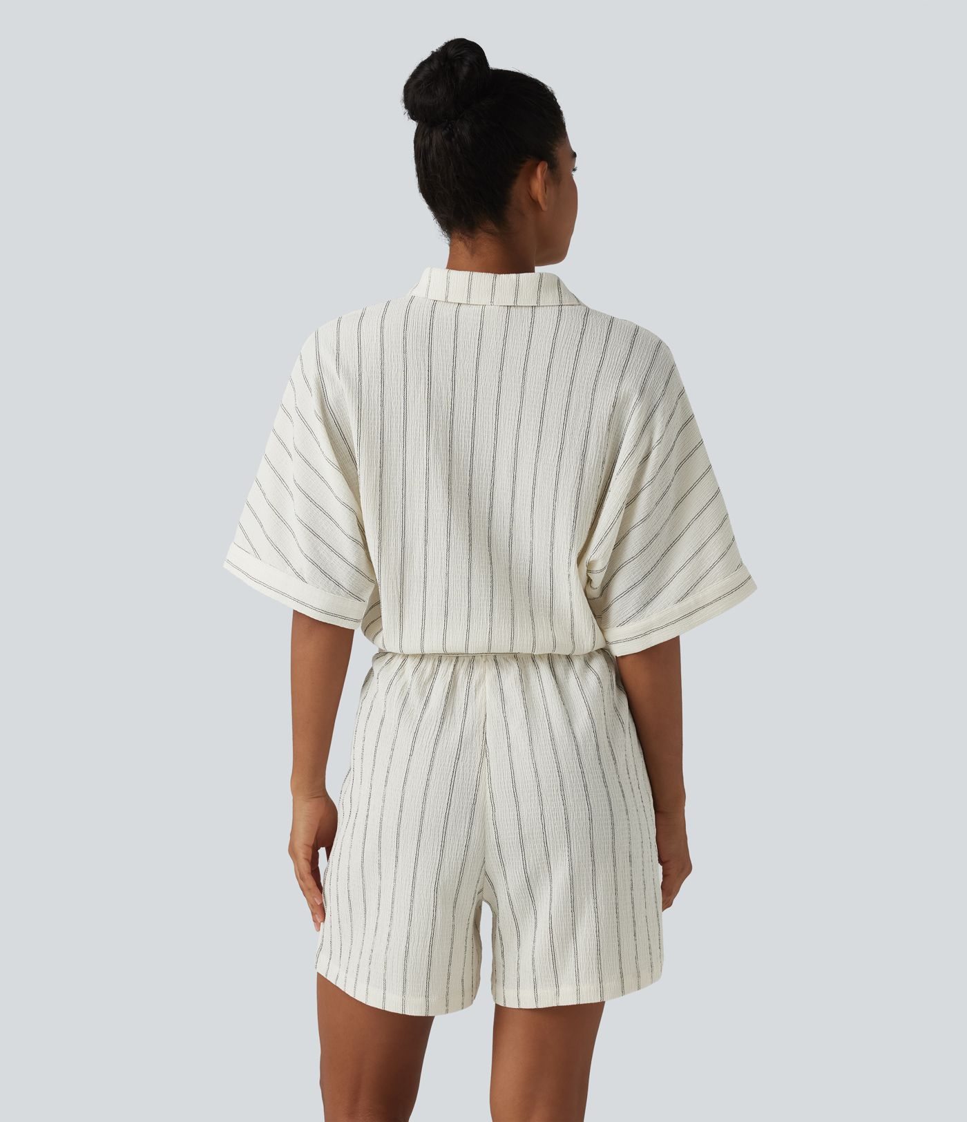 Combishort décontracté à col, manches chauve-souris, nœud et rayures avec poches - Easy Peasy