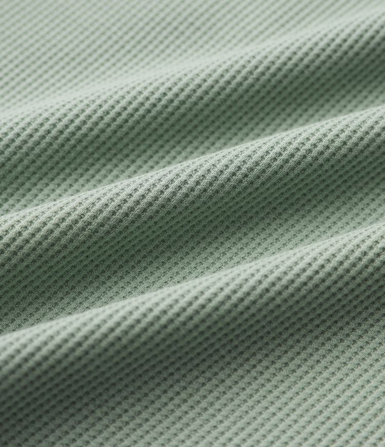 Robe mini gaufrée col cranté sans manches cordon de serrage avec poches