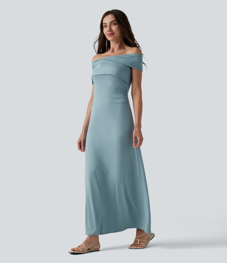 Schulterfreies, gerafftes Maxikleid mit Bindeband am Rücken