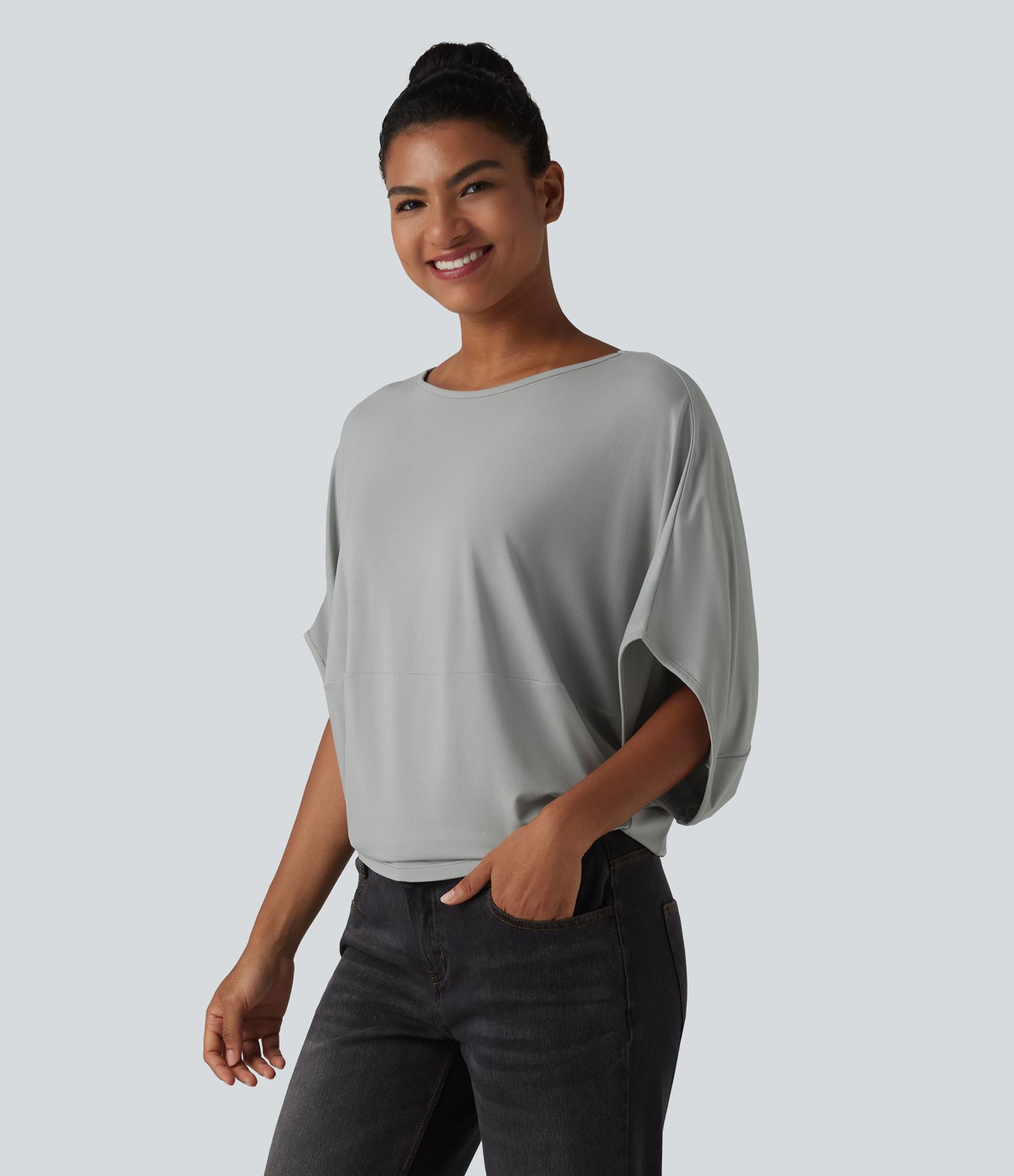 Lässiges Oberteil mit Rundhalsausschnitt und Fledermausärmeln