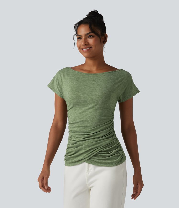 Haut décontracté à une épaule et manches courtes froncées