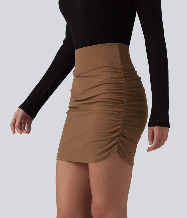 Jupe moulante courte 2-en-1 taille haute ventre plat en maille côtelée avec fronces et ourlet arrondi