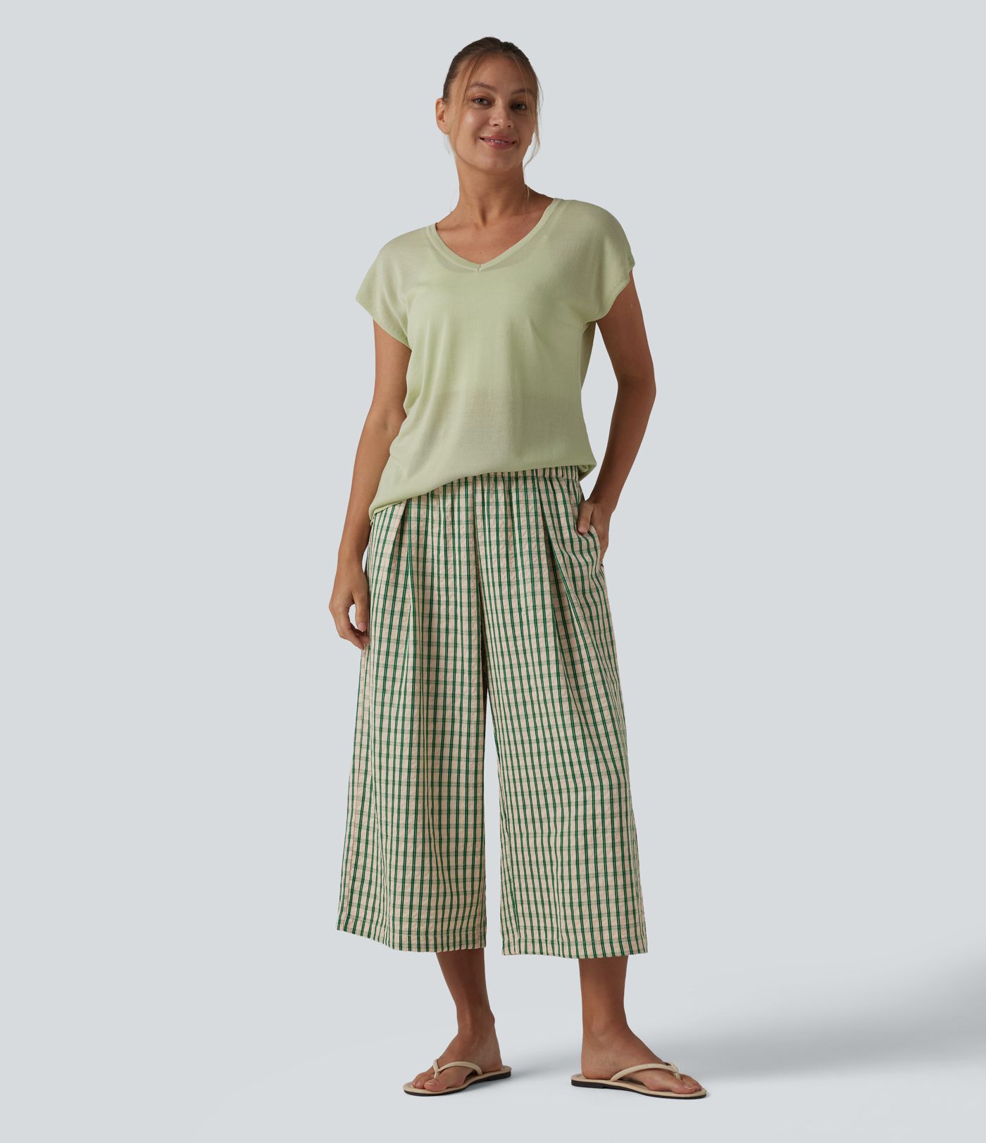 Pantalon ample raccourci à carreaux taille mi-haute avec poches