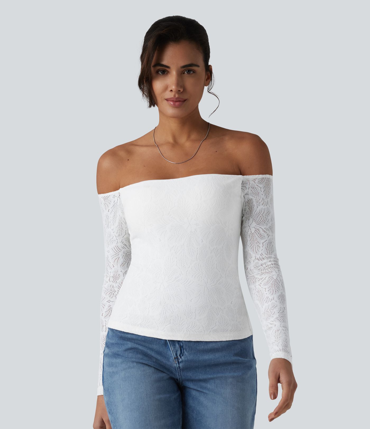 Lässiges, schulterfreies Top mit langen Ärmeln, integriertem BH und Spitze