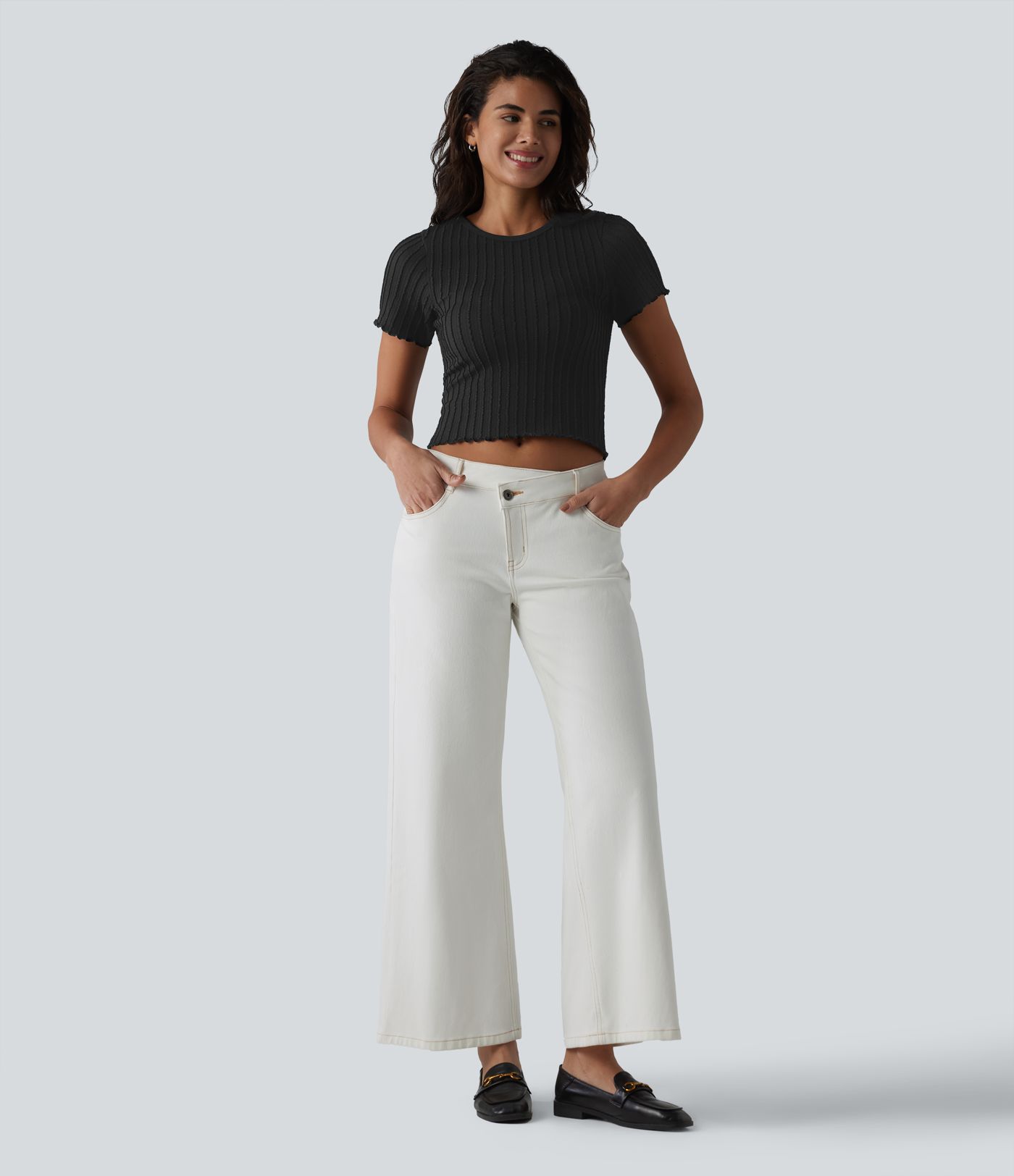 OneForm Seamless Flow Round Neck Short Sleeve Cropped Casual T-Shirt
