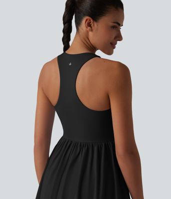 Breezeful™ - 2-in-1 Tennis-Minikleid mit V-Ausschnitt, Seitentaschen, integriertem BH und Racerback - schnelltrocknend, Easy Peezy Edition