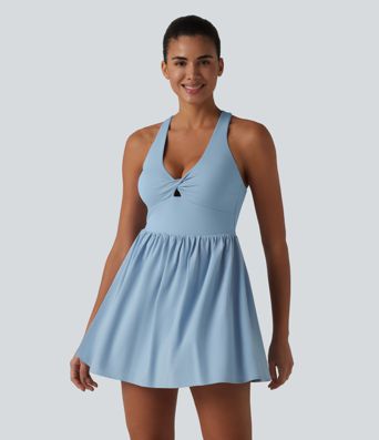 Breezeful™ - 2-in-1 Tennis-Minikleid mit V-Ausschnitt, Seitentaschen, integriertem BH und Racerback - schnelltrocknend, Easy Peezy Edition