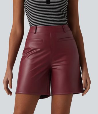 Casual shorts made of elastic faux leather with a high waist and side pockets