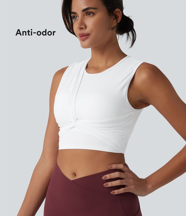 Kurzes Yoga-Tanktop aus geripptem Strick mit integriertem BH, Mesh-Overlay und Cool-Touch - geruchshemmend, UPF40+