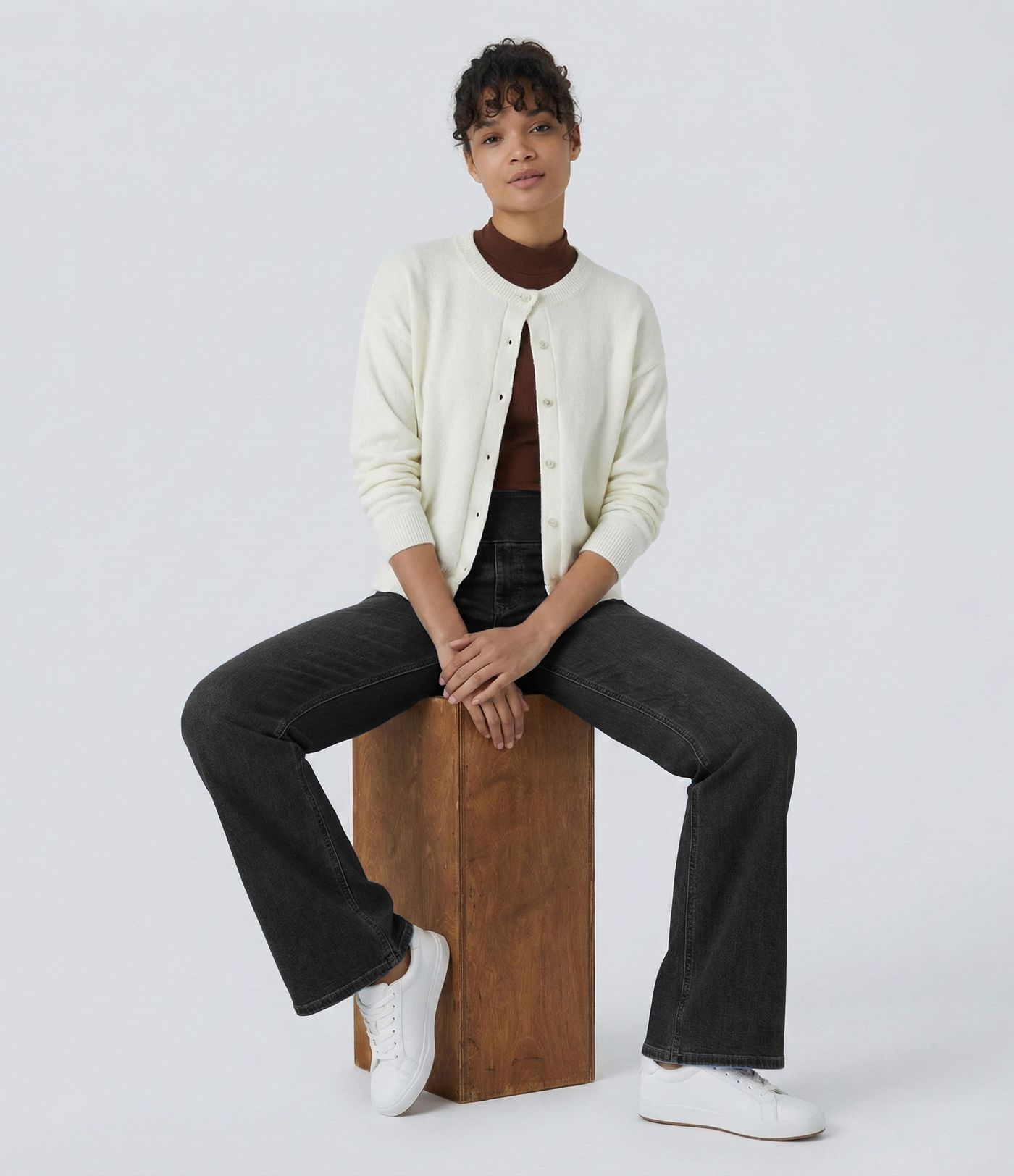 Halara Flex™ Verwaschene Bootcut-Jeans aus elastischem Strick-Denim mit hohem Bund und mehrere Taschen