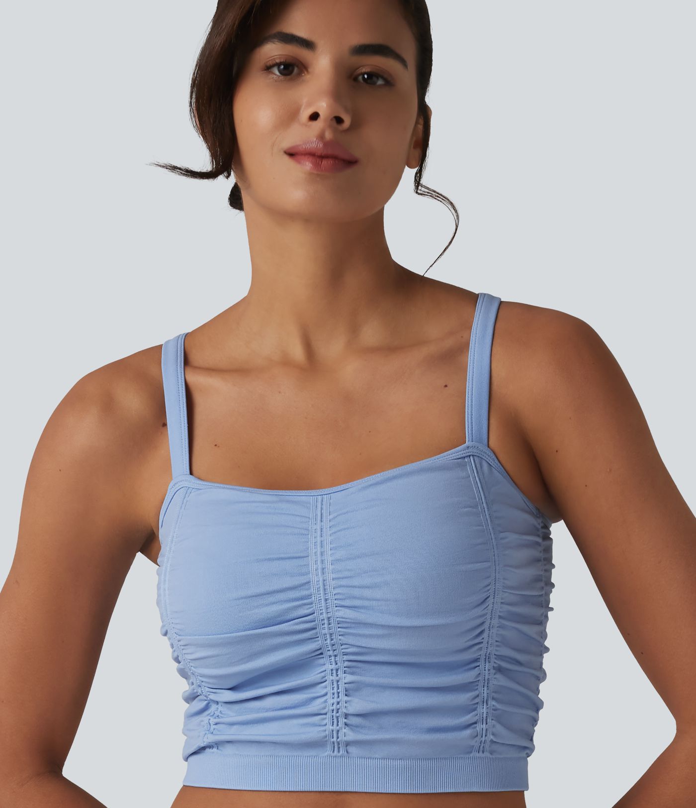 OneForm Seamless Flow Caraco de yoga crop froncé à dos croisé avec brassière intégrée sans couture OneForm Seamless Flow Caraco de yoga crop froncé à dos croisé avec brassière intégrée sans couture
