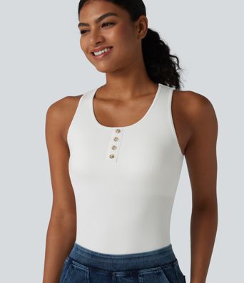 Tanktop aus geripptem Strick mit Rundhalsausschnitt und integriertem BH