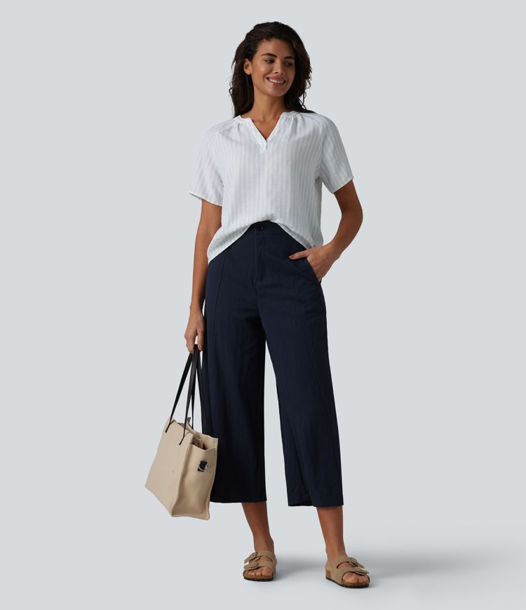 Lässige Bluse in Leinenoptik mit V-Ausschnitt, kurzen Ärmeln und Streifenmuster