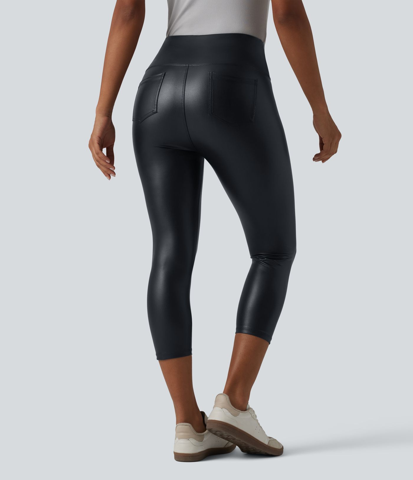 Legging corsaire taille haute ventre plat en similicuir extensible avec poches