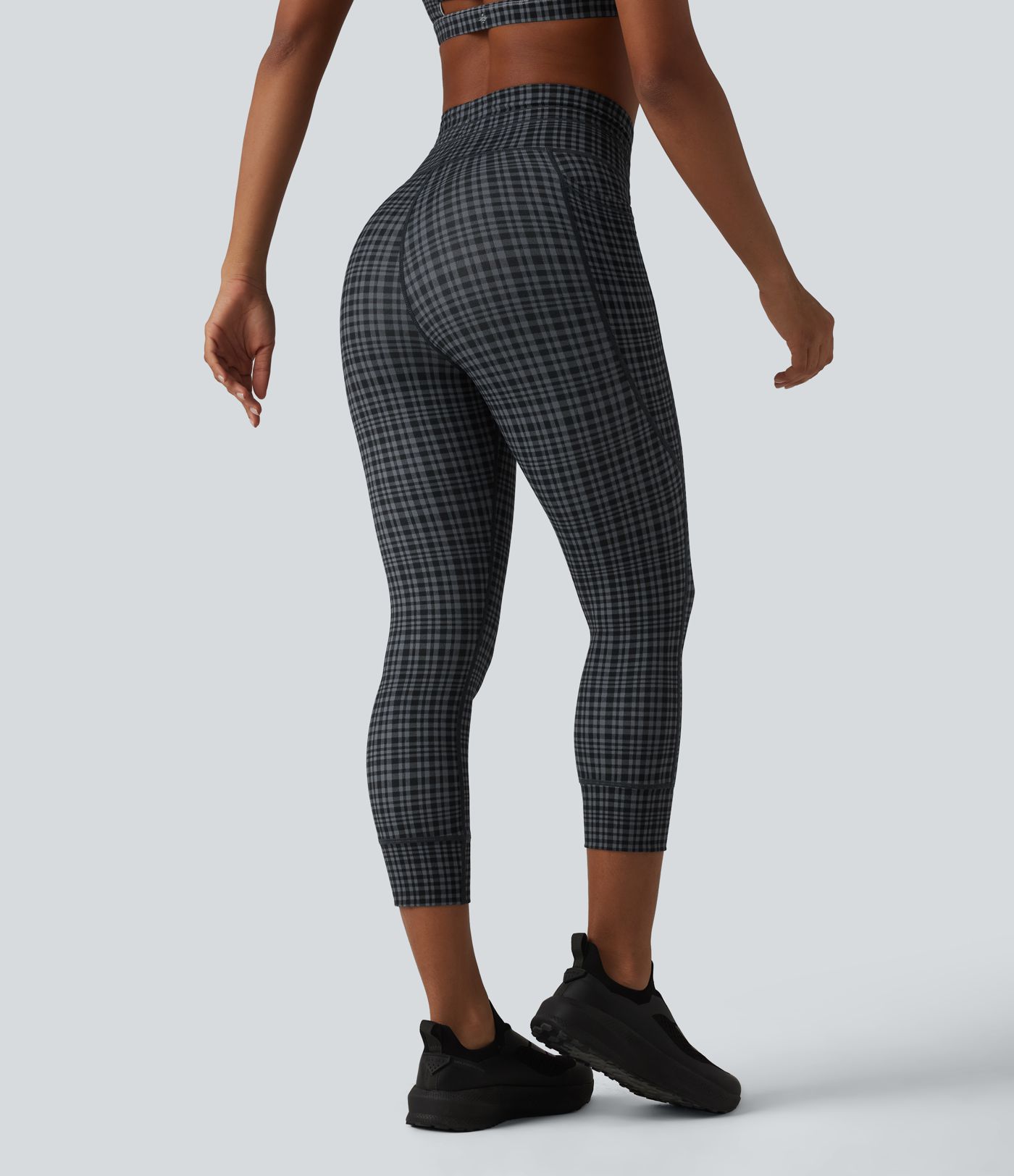 Halara UltraSculpt™ - Capri-Yoga-Leggings mit hohem Bund, Seitentaschen, Kordelzug und Karomuster