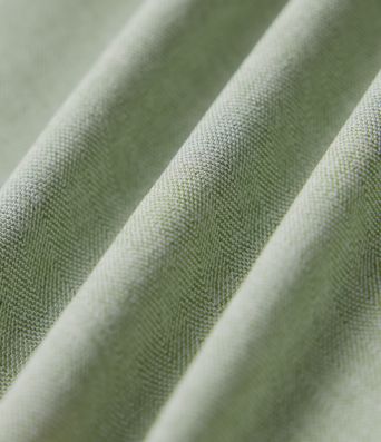 Plissierte Bermuda-Shorts in Leinenoptik mit hohem Bund, Seitentaschen und verstecktem Reißverschluss - knitterfrei