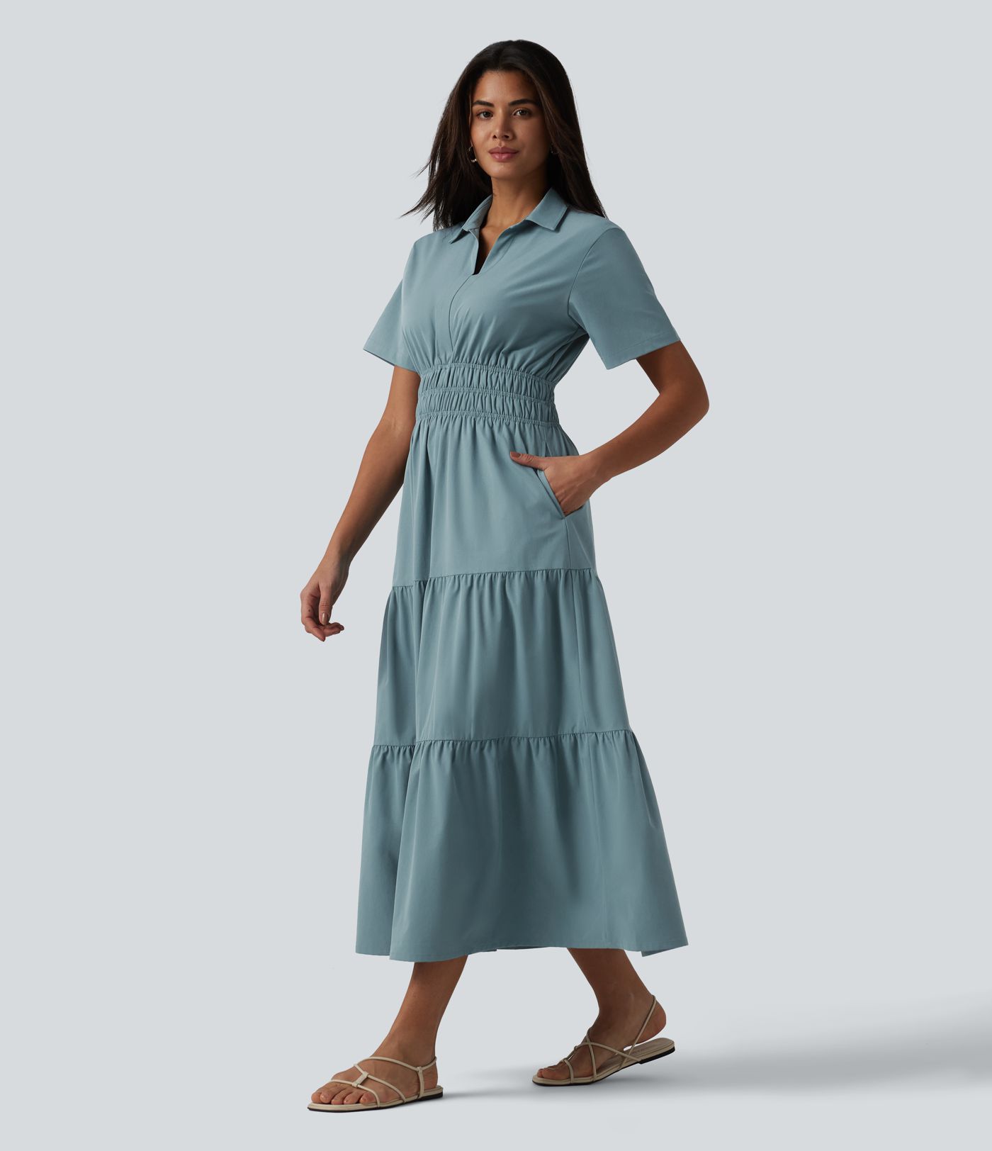 Lässiges Hemd-Midikleid aus elastischem Popeline mit Seitentasche und kurzen Ärmeln