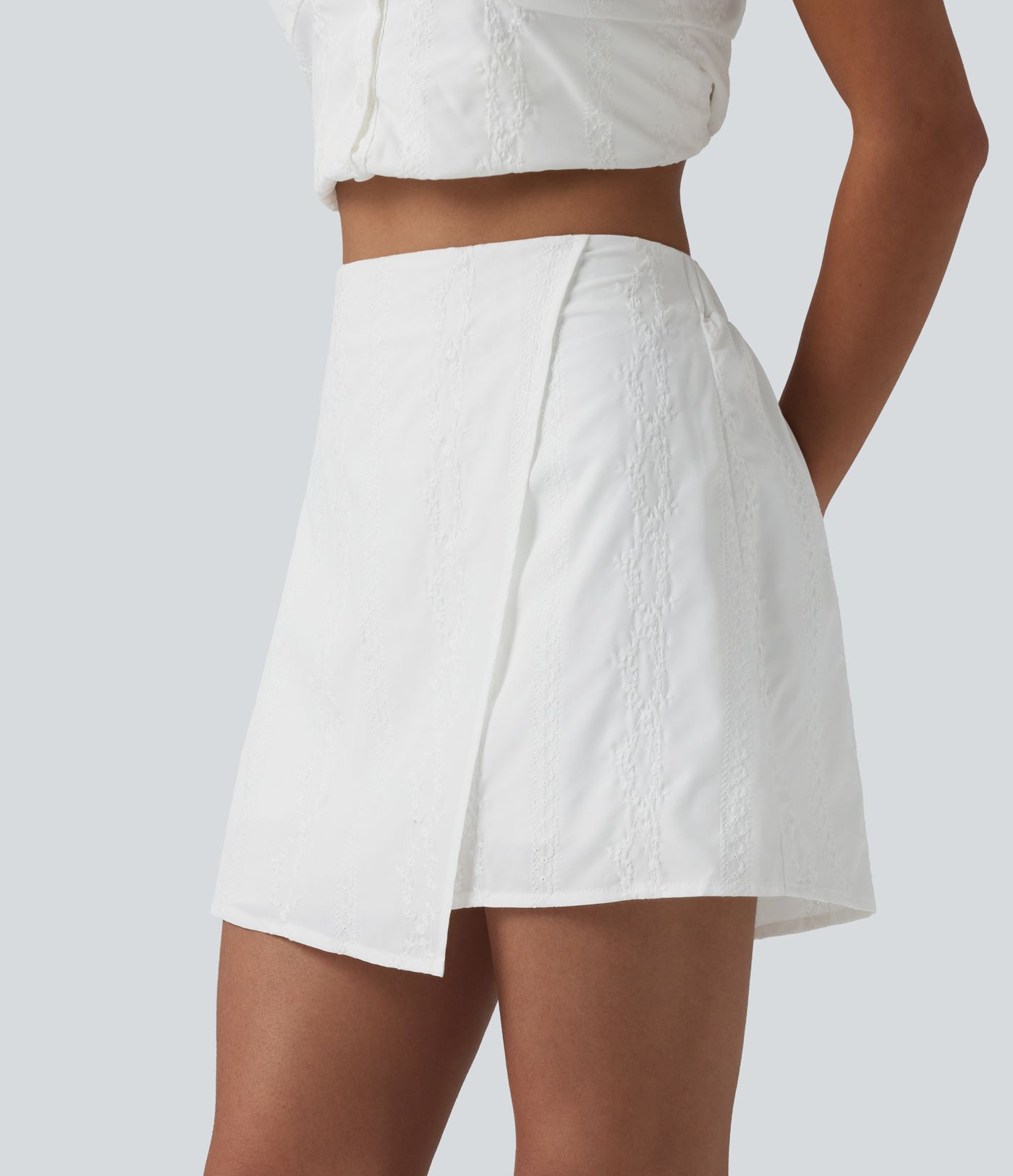 Falda mini de talle alto 2 en 1 con bordado, corte en A estilo resort