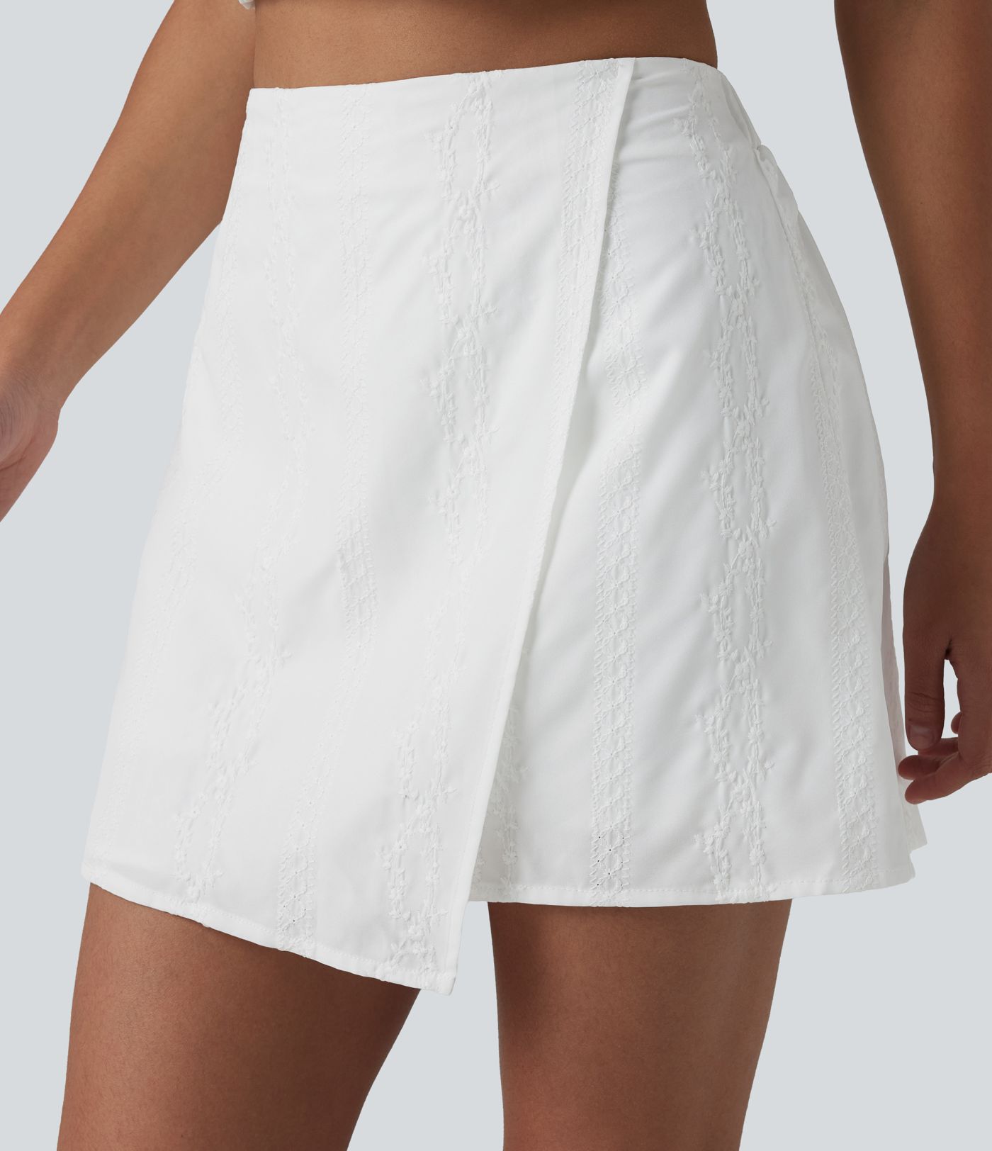 Falda mini de talle alto 2 en 1 con bordado, corte en A estilo resort