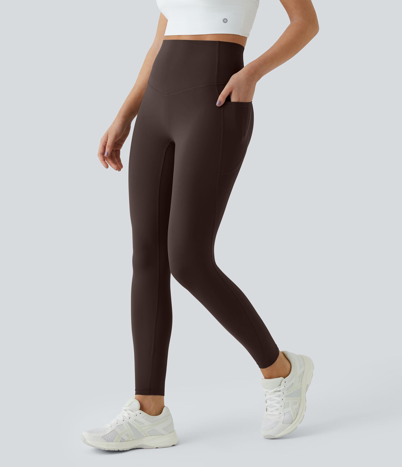 Halara UltraSculpt™ - Shaping workout leggings with a high waist, side pockets and tummy control