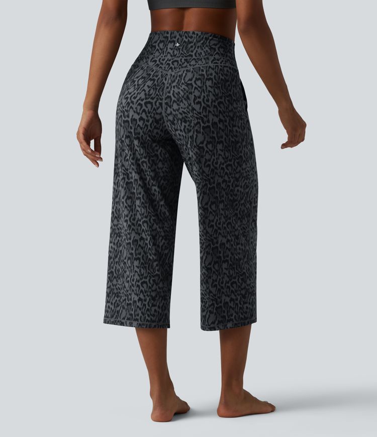Halara UltraSculpt™ Leopard Print High Waisted Tummy Control Straight Leg Cropped Yoga Pants with Pockets