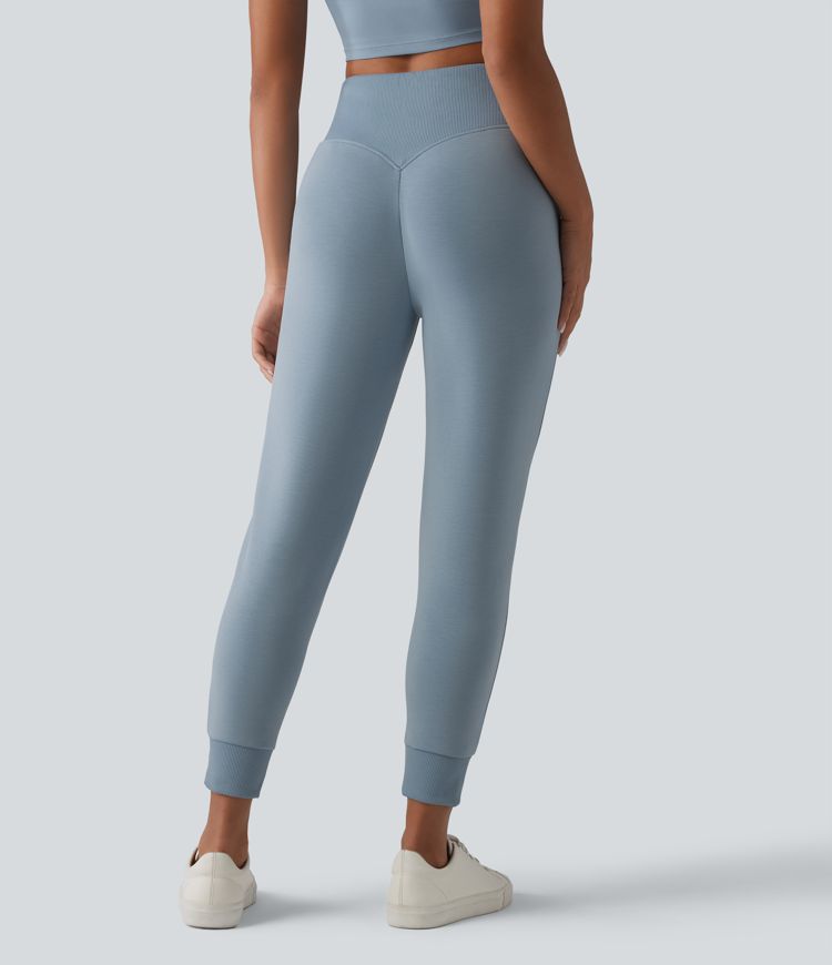 SpacerTek™ Lässige Jogginghosen mit hohem Bund, bauschformender Wirkung, schmal zulaufender Passform und Taschen