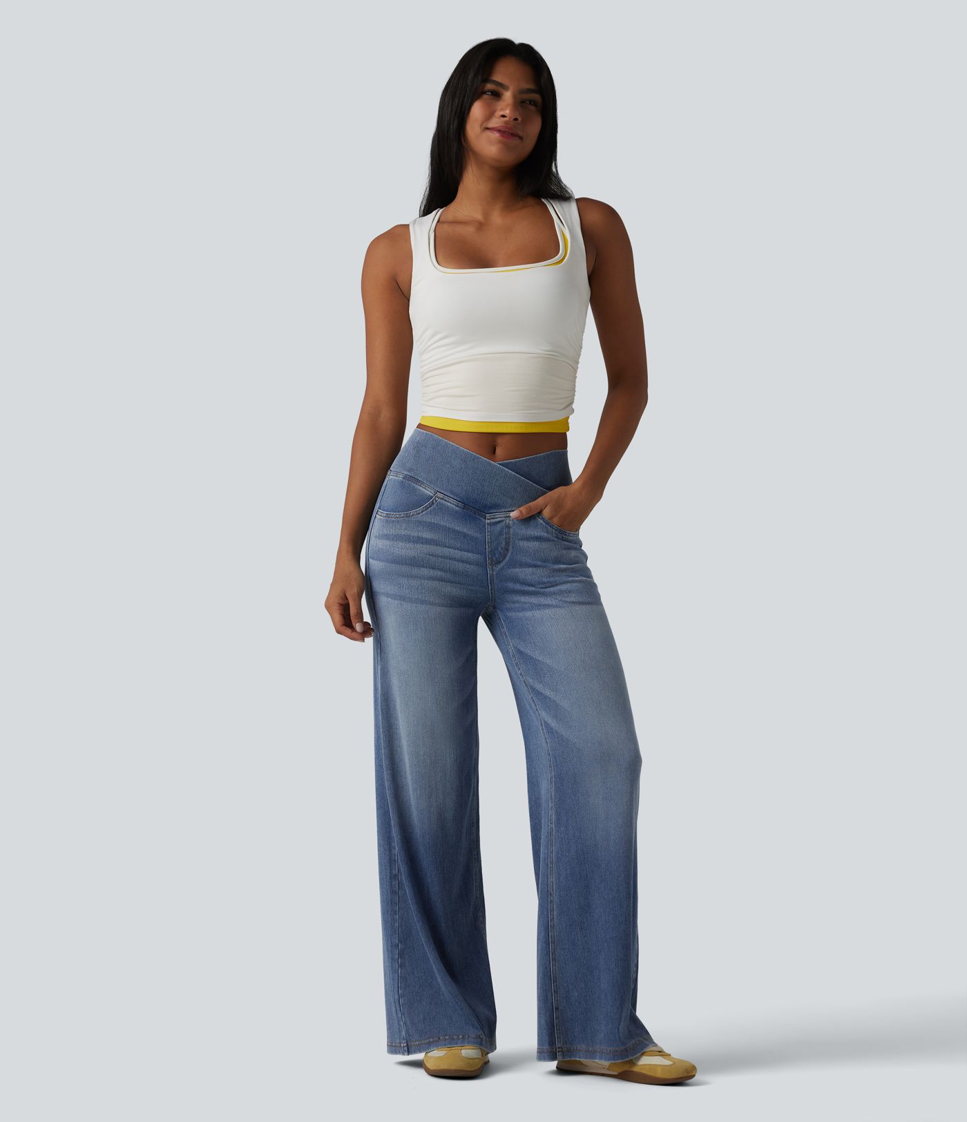 Halara Flex™ - Lässige, drapierte Baggy-Jeans aus verwaschenem Lyocell mit hohem Crossover-Bund und mehreren Taschen