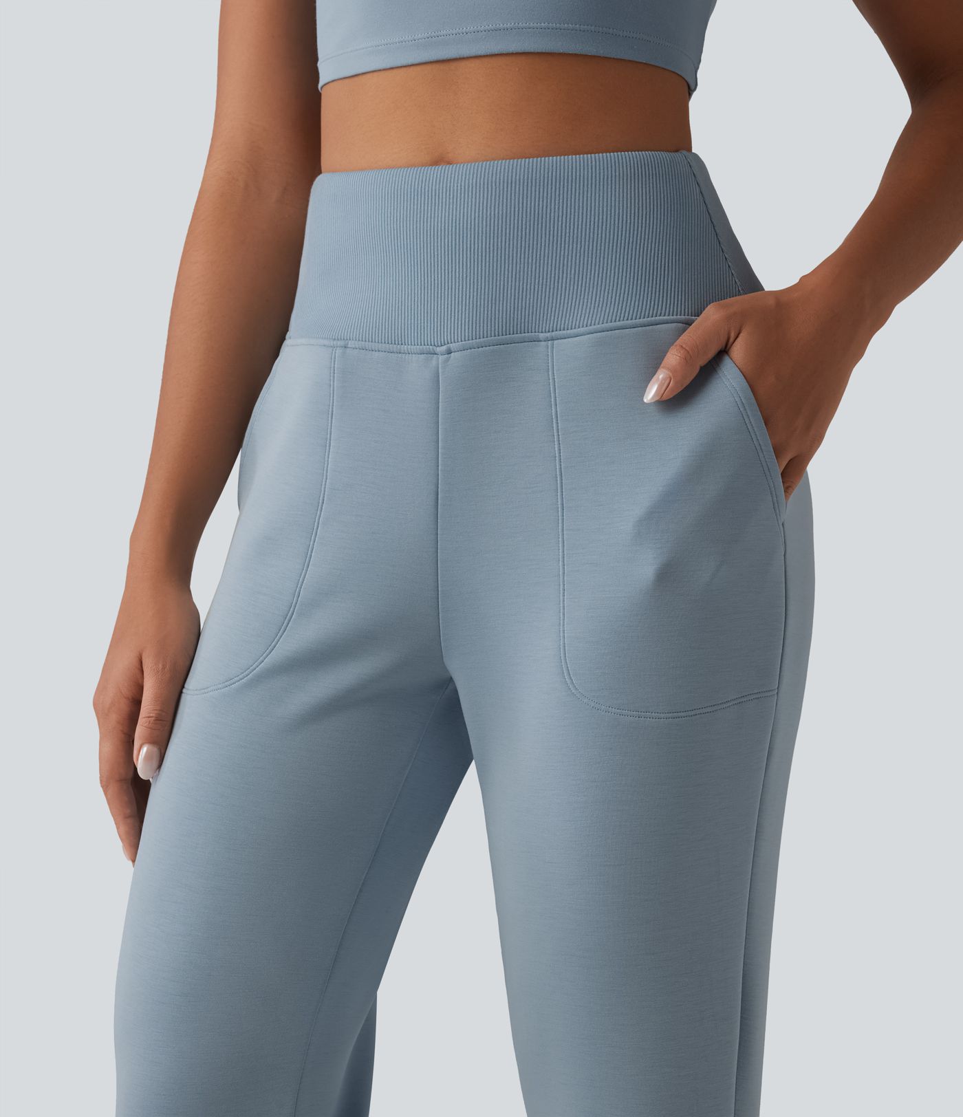 SpacerTek™ Lässige Jogginghosen mit hohem Bund, bauschformender Wirkung, schmal zulaufender Passform und Taschen