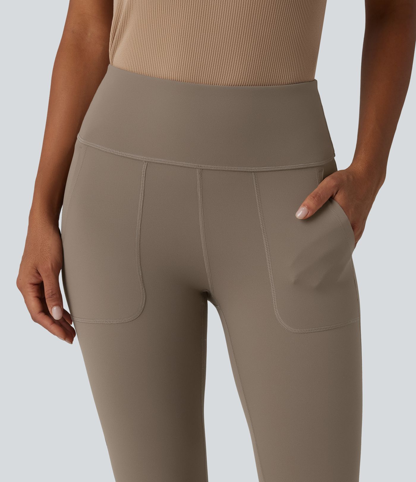 Legging 7/8 Halara UltraSculpt™ taille haute ventre plat avec poches