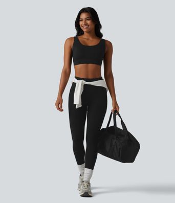 Halara Ultrasculpt™ treniņu sporta krūšturis ar piemērotu krūšturi, vidējs atbalsts, bez muguras, ar regulējamu sprādzi