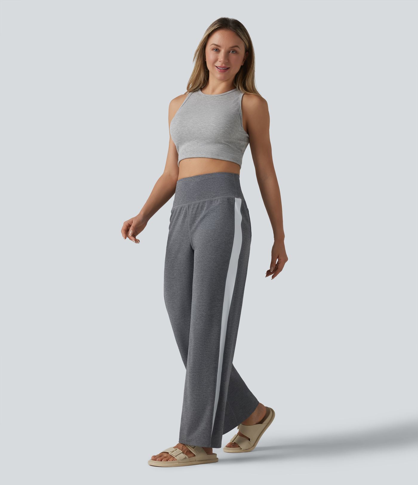 Lässige Hose mit hohem Bund, Gesäßtaschen, Streifen und geradem Bein - schnelltrocknend